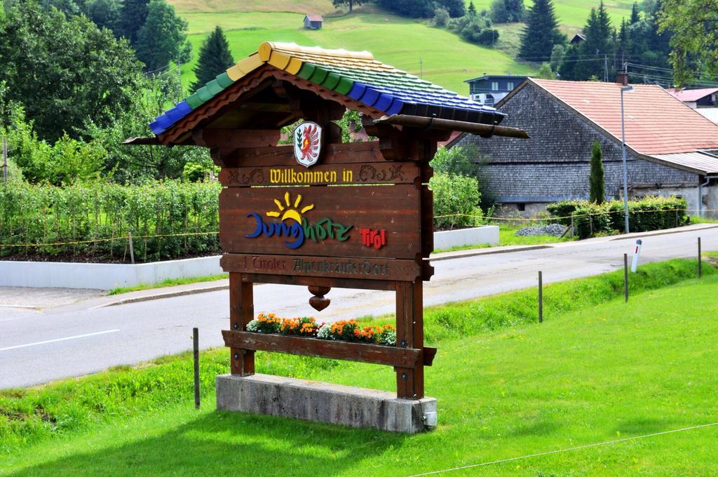 Апартаменти Bergquell Tirol Юнґгольц Екстер'єр фото